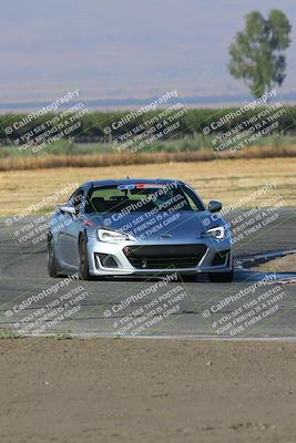 media/Sep-17-2023-Speed Ventures (Sun) [[7e780ba612]]/Green/Session 1 (Grapevine)/